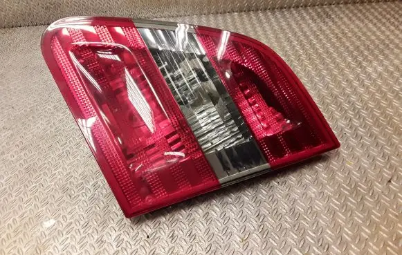 Mercedes-Benz B W245 Tailgate rear/tail lights 1698201664 A1698201664