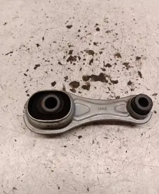 Dacia Sandero Engine mount bracket 113606959R