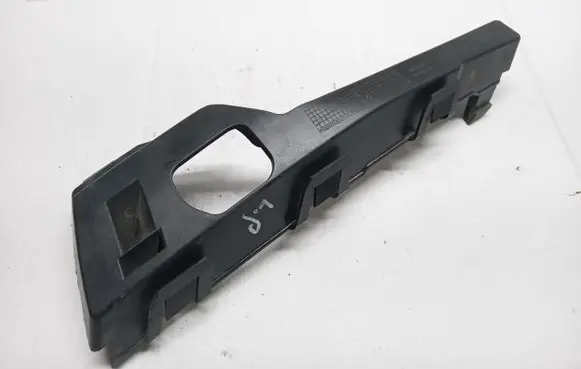 Ford Focus Front bumper mounting bracket 4M51-17E857-AC
