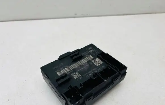 Volkswagen Golf VII Door control unit/module 5Q0959392A 5Q0959392