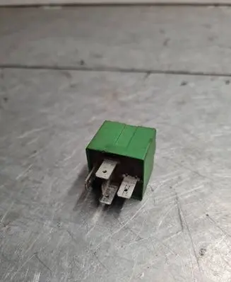 Mercedes-Benz Sprinter W901 W902 W903 W904 Other relay A0045450405 12575684
