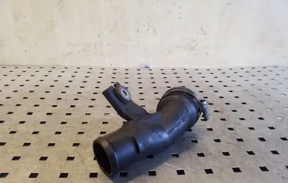 Nissan X-Trail T31 Intercooler hose/pipe PBTTEEE HP04