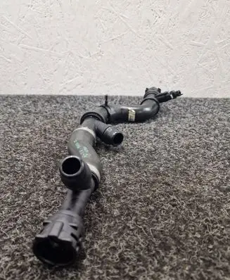 BMW i5 G60 Coolant pipe/hose 9886636