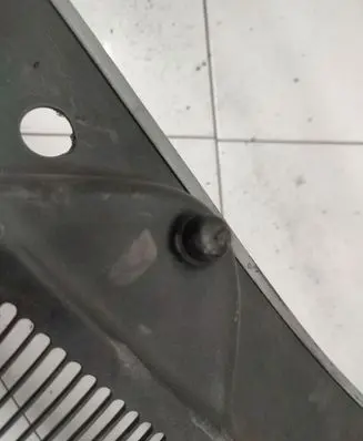 Opel Corsa D Windshield washer spray nozzle 