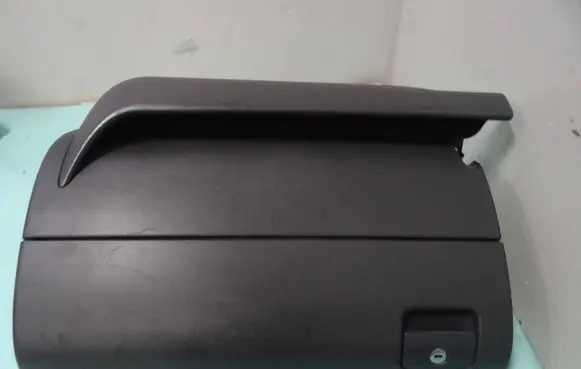 Audi A3 S3 8L Glove box 8L1857095