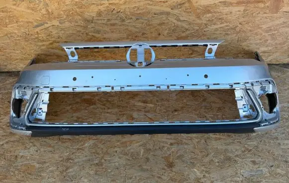 Volkswagen Polo VI Front bumper 2G0807221K