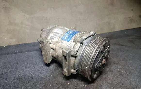 Volvo V50 Air conditioning (A/C) compressor (pump) 3M5H19D629HE 1287 SD7V16