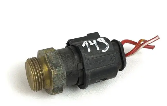Coolant temperature sensor