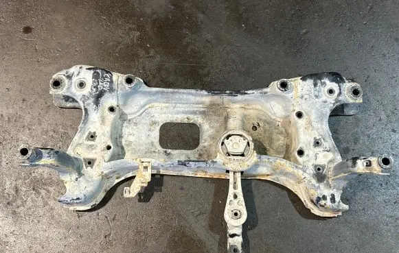 Volkswagen Caddy Front subframe