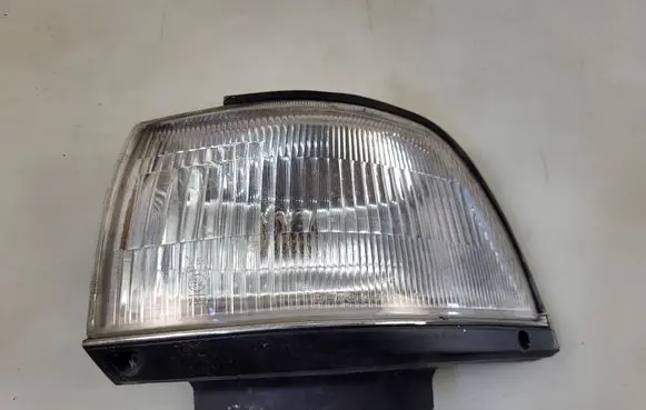 Toyota Camry Front indicator light 082121583L