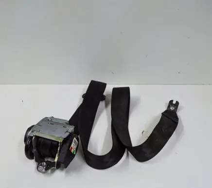 Audi A3 S3 8V Rear seatbelt 8V5857805