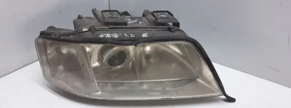 Audi A6 S6 C5 4B Headlight/headlamp 14847400