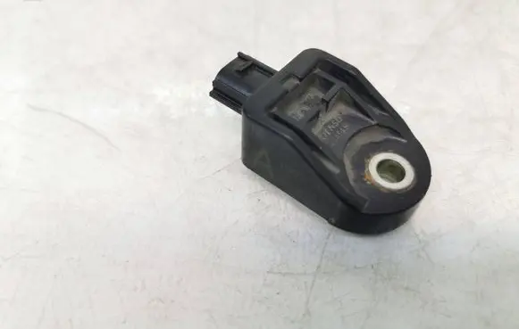 Toyota RAV 4 (XA30) Airbag deployment crash/impact sensor 8917342080 70123G92Y
