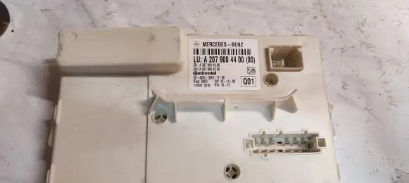 Mercedes-Benz E C207 W207 Other control units/modules A2079004400 A2079011600 A207900