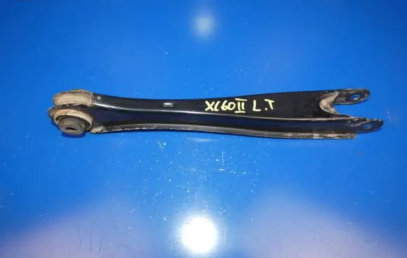 Volvo XC60 Rear control arm