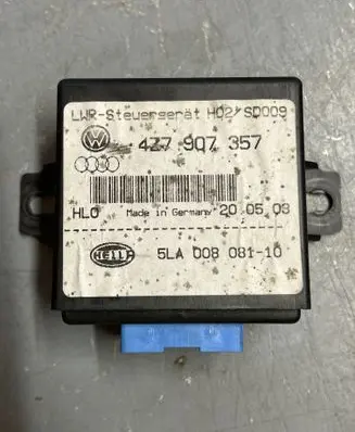 Audi A6 S6 C5 4B Light module LCM 4Z7907357 5LA00808110