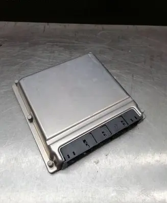 Mercedes-Benz C W203 Engine control unit/module A6111532579 0281010529