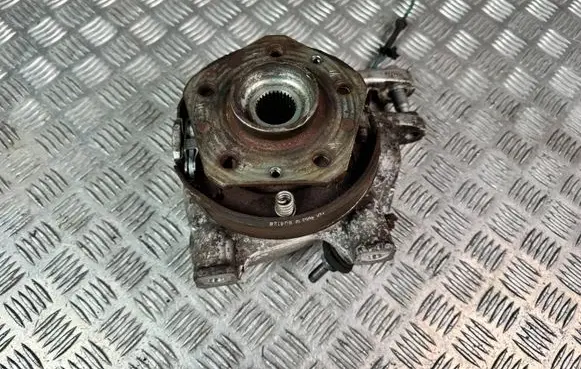 Maserati GranCabrio M145 Rear wheel hub 242608