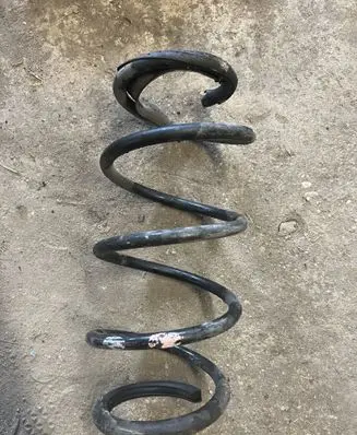 Renault Megane II Front coil spring 
