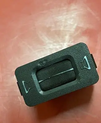 BMW 6 E24 Sound control switch 1368769