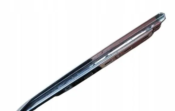 Maserati Quattroporte Front door card panel trim