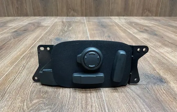 Land Rover Discovery 5 Seat control switch GJ3214B566EC