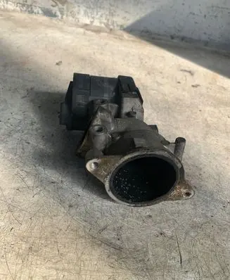 Ford S-MAX EGR valve 090467