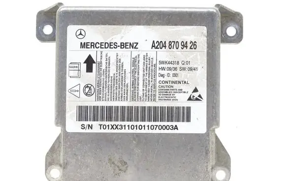 Mercedes-Benz C W204 Airbag control unit/module A2048709426 5WK44318