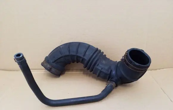 KIA Ceed Air intake hose/pipe 281381H050