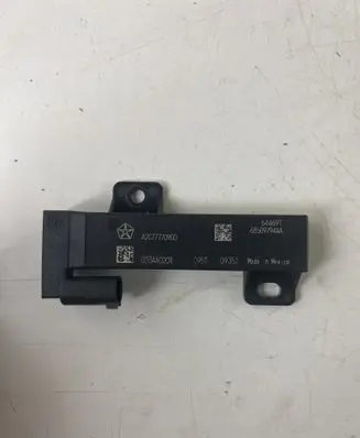 Jeep Grand Cherokee WL Keyless system antenna 68509794AA A2C77770900 023AA0201