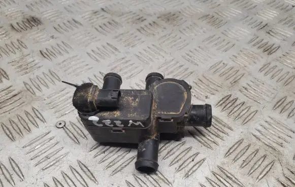 Mercedes-Benz E C207 W207 Coolant heater control valve A2308300084