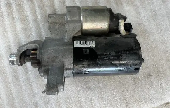 Audi A6 S6 C7 4G Starter motor 079911021D 079911021