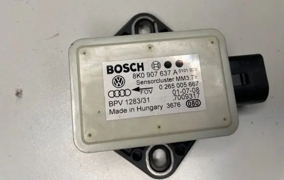 Audi A4 S4 B8 8K ESP acceleration yaw rate sensor 8K0907637A 7009317 0265005667