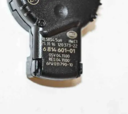 BMW 2 F22 F23 Rain sensor 6814601
