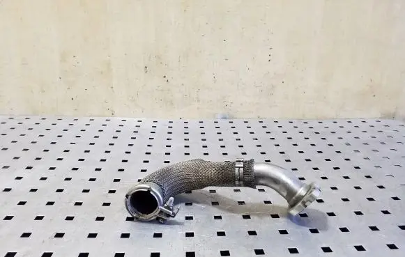 Porsche Cayenne (92A) EGR valve line/pipe/hose 059131530K