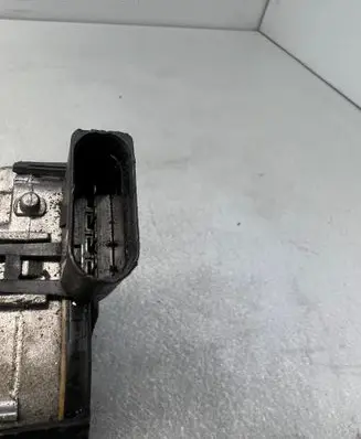 BMW X3 E83 Wiper motor 0390241770
