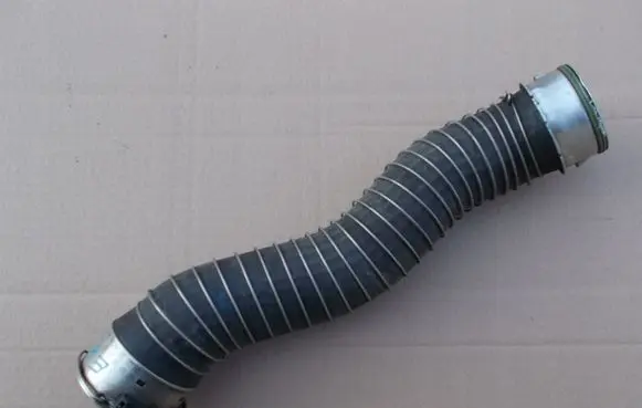 BMW X1 E84 Intercooler hose/pipe