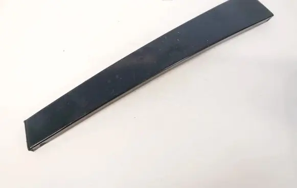 Mercedes-Benz C W202 Front door glass trim molding 