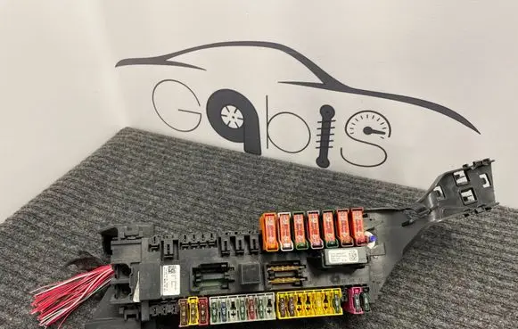 Mercedes-Benz GL X166 Fuse module A1665402380
