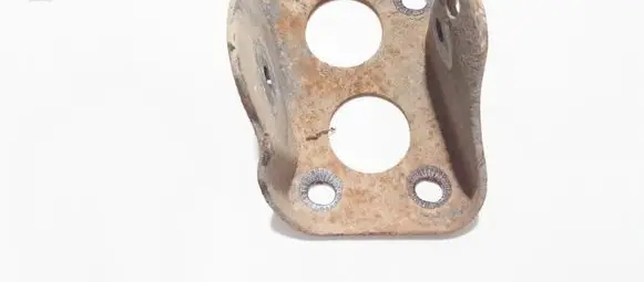 Volkswagen New Beetle Bracket in trunk/boot 