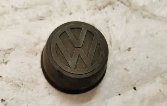 Volkswagen Sharan Original wheel cap 321601171A
