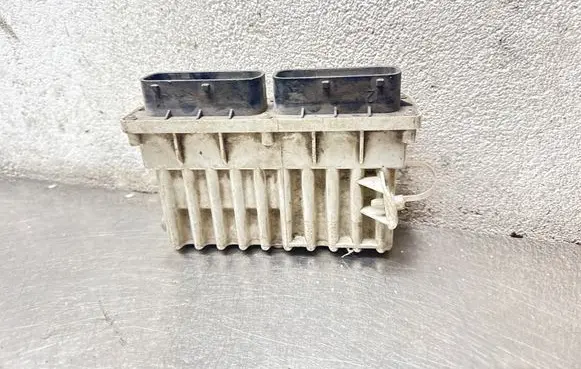 Opel Astra G Fan control module 24456736 15427112