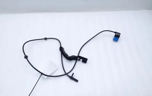 Mercedes-Benz B W246 W242 ABS rear brake sensor A2465400417