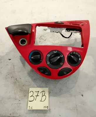Ford Focus Screen/display/small screen 98AB15000CCW