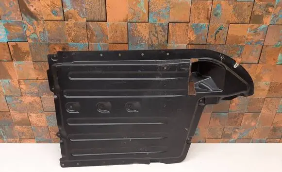 BMW X6 G06 Center/middle under tray cover 9478891 51759478891
