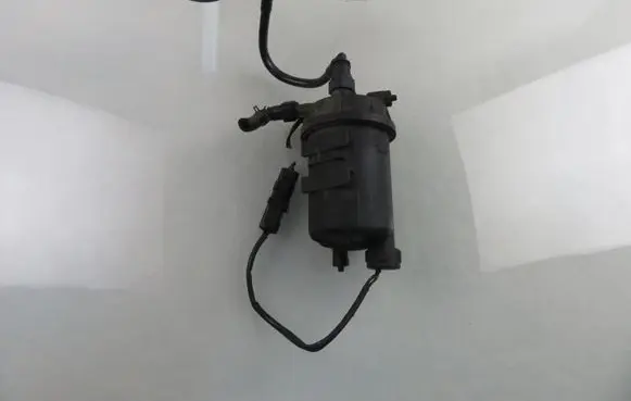 Suzuki Grand Vitara II Fuel filter housing 8200314483