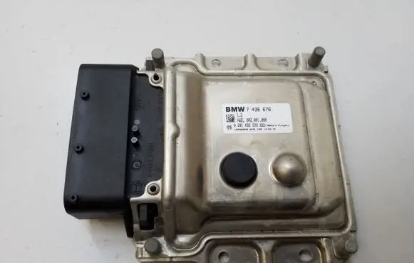 BMW X6 F16 Engine control unit/module 7436676 0281032222