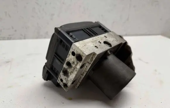 Audi A6 C7 ABS Pump 4G0907379F 4G0614517P