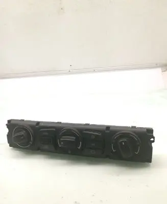 BMW 5 E60 E61 Climate control unit 6411695682501 900025