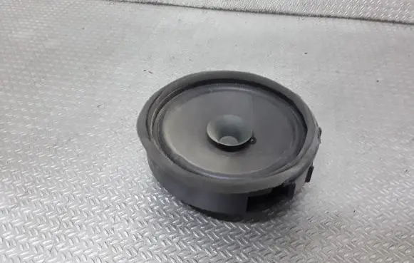 Citroen C-Crosser Front door speaker 8720A017